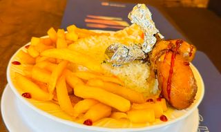 ½ chips 1/2 rice & Chicken
