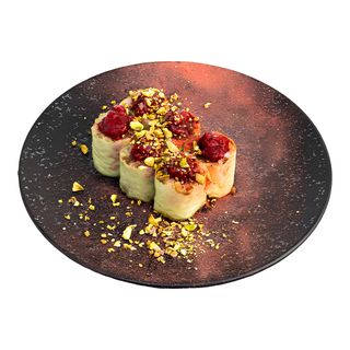 Hosomaki z kremem pistacjowym i malinami 6 szt.