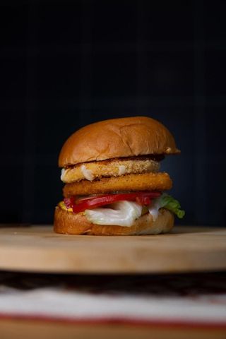 Алтын Чиз с Куриной котлетой (330г)