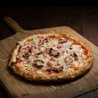 Pizza Carbonara (Mediana)