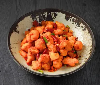 Жареная курица с сухим перцем по-синьцзянски (400г)