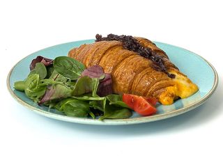 Круасан три сира (270g)