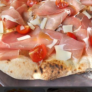 Margherita  bianca con prosciutto crudo 