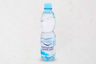 Мінеральна вода Карпатська джерельна негазована