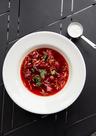 Борщ класичний (320г)