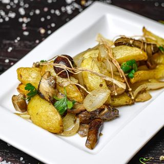 Картопля смажена з лісовими грибами (210г)