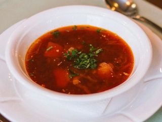 Український Борщ з Телятиною томлений в печі на дровах ( (380/30)g)