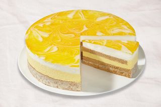 PRAJITURA CU MANGO SI IAURT