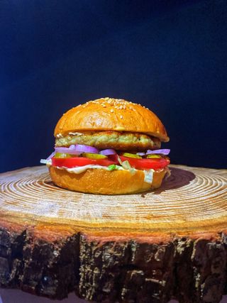 ქათმის ბურგერი (კლასიკური)