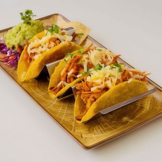 Taquitos Dorados De Ternera (3 Uds.)