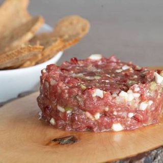 STEAK TARTAR