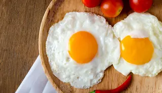 2 Œufs Au Plat + 2 Accompagnements