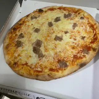 Pizza salsiccia e scamorza
