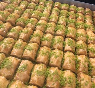 Баклава с шамфъстък