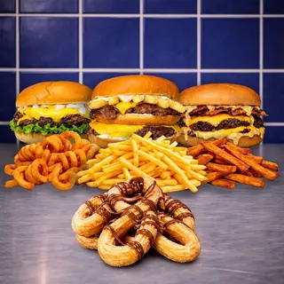 3 smash a scelta + 3 patatine a scelta + 6 churros