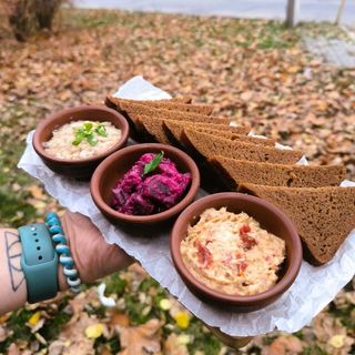 Сет помазанок