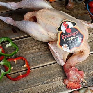Pollo salvaje (2.5 kg.) Aprox.