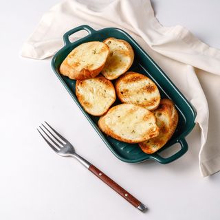 Чесночный хлеб