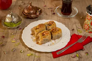 Baklava Emre incir cu nuca