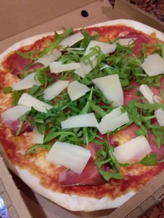 Crudo, rucola e grana