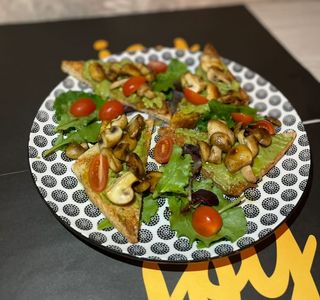 Guacamole sa šampinjonima