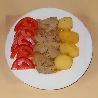 Lešo teletina sa prilogom