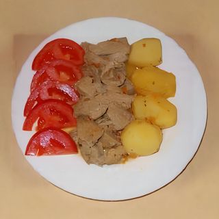 Lešo teletina sa prilogom