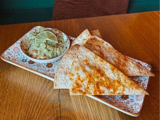 Guacamole z limonką, tortillią i wędzoną papryką (80g)