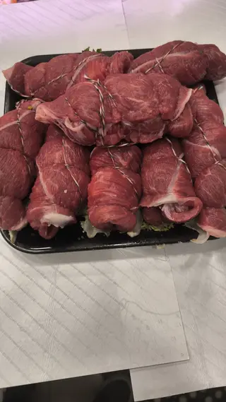 Braciole di carne per ragù con pancetta toscana e parmigiano 500 g