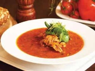 Zuppa di manzo con le spezie
