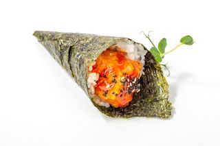 65 Temaki spicy salmon
