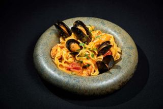 Tagliatelle cu specialitati marine