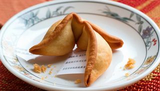 Chrupiące ciasteczko z wróżbą