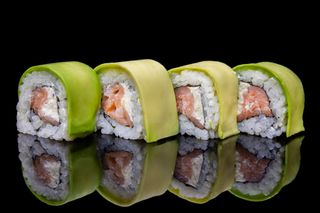 156. Rollo Aguacate Uramaki (8 Uds.)
