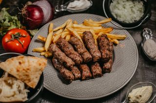 10 ćevapa sa roštilja