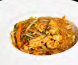 46 Spaghetti di soia con pollo piccante e verdure