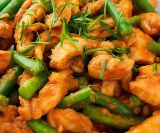 Padd Prik Tai De Pollo