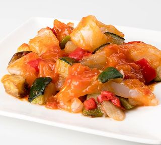 Bacalao con pisto de verduras