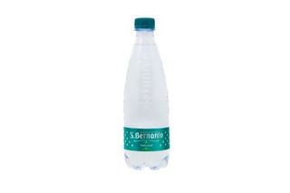 Acqua naturale