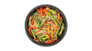 Локшина рисова з овочами