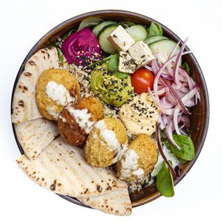 Meddle east falafel