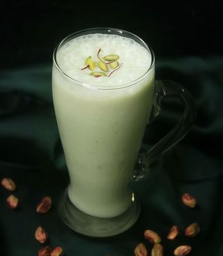 Pistacho lassi