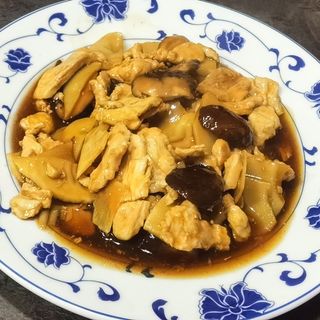 #78. Pollo Con Bambú Y Setas Chinas