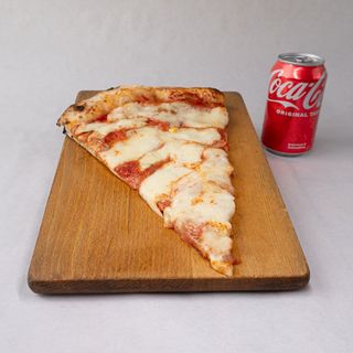 Slice XXL Pizza Margherita