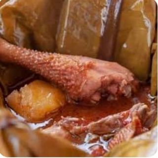 All food with chicken luwombo local breed 