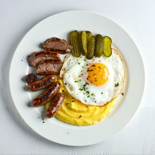 Tochitura moldoveneasca