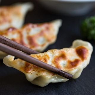 Gyozas De Pollo (4 Uds.).