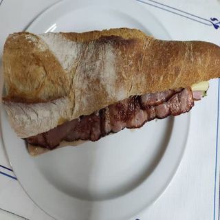 Bocata De Bacón Completo Grande