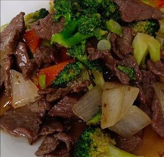 27.Vaca com brócolis（西兰花炒牛肉）