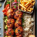 Plato pinchos de pollo